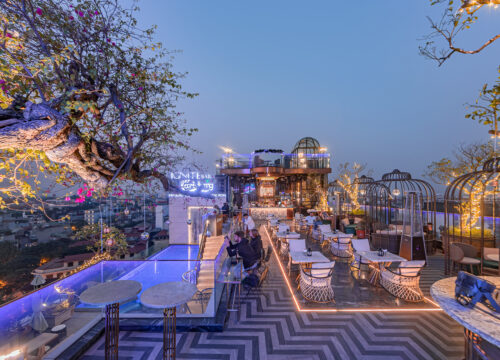 Golden Hour tại Ignite Sky Bar: Một cách khác để trải nghiệm Hà Nội