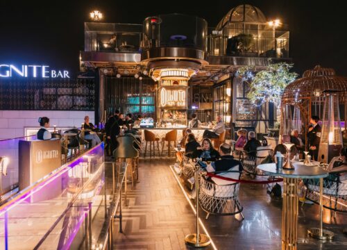 Sip & Chill Tại Ignite Sky Bar: Trải nghiệm Cocktail & Live Music trên rooftop Phố Cổ Hà Nội